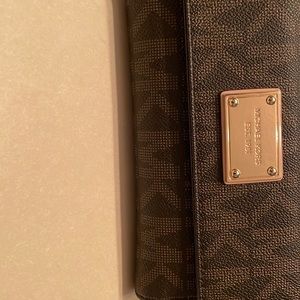 Michael Kors wallet